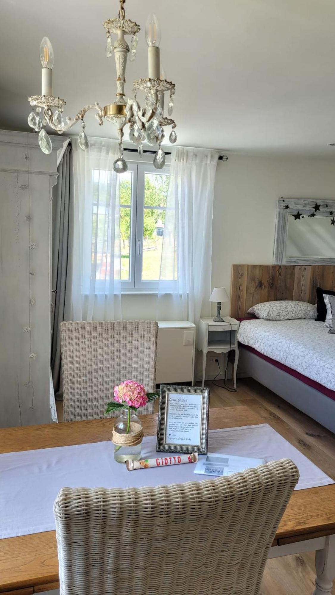 Romantik-Suite Nordelsass B&B Oberhoffen-les-Wissembourg Exterior photo